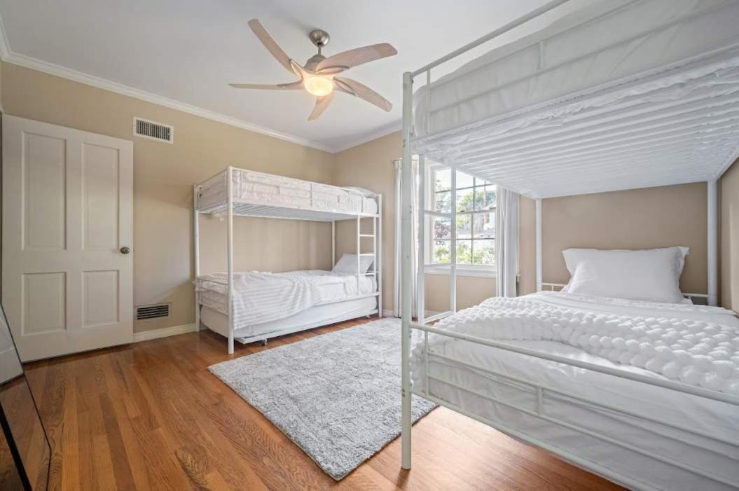 The Otsego Hideaway Holiday home Los Angeles
