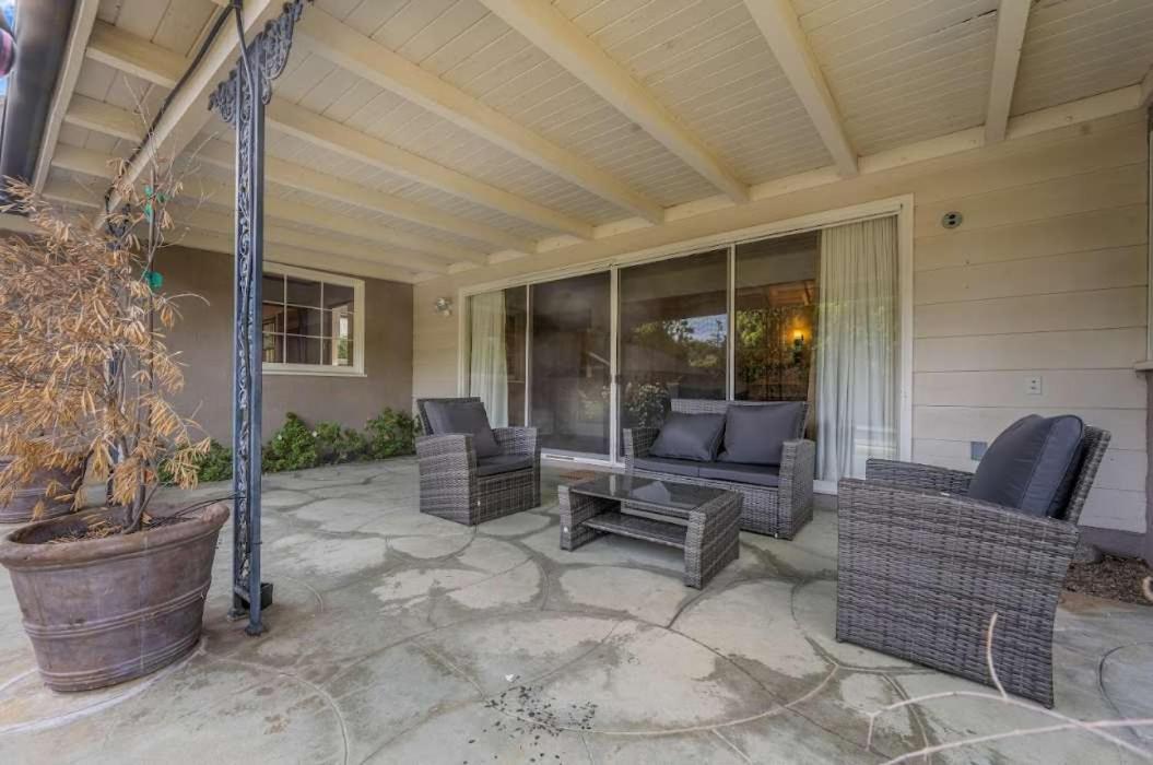 The Otsego Hideaway Holiday home *