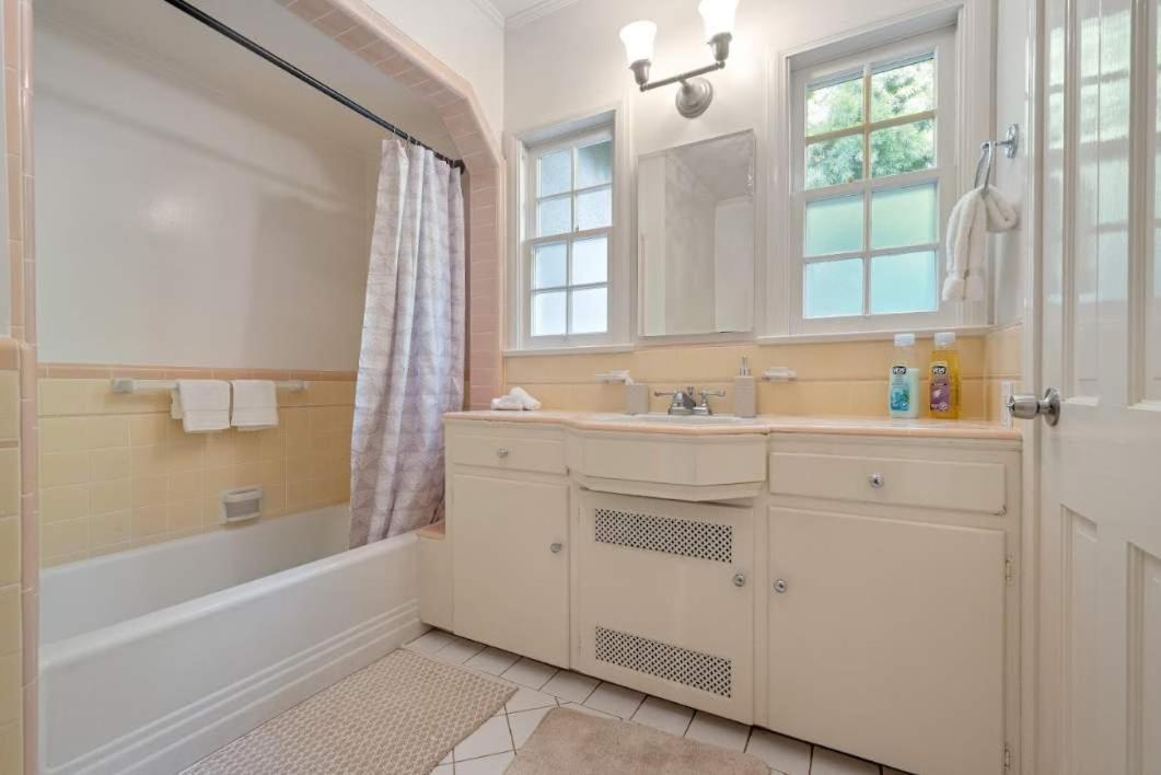 The Otsego Hideaway Holiday home